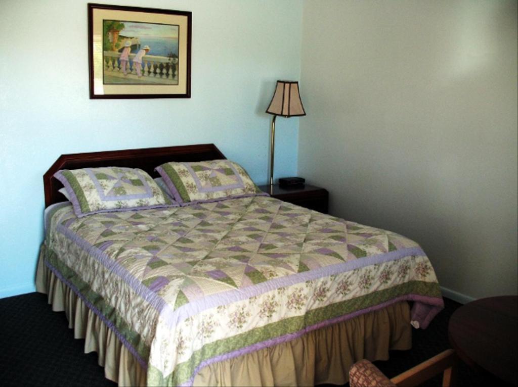 Golden West Motel Klamath Falls Exterior foto