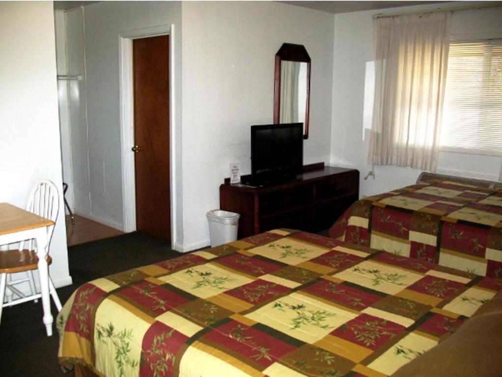 Golden West Motel Klamath Falls Exterior foto